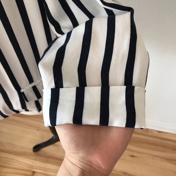 Forever 21 White & Blue Nautical blazer M - Picture 5 of 16